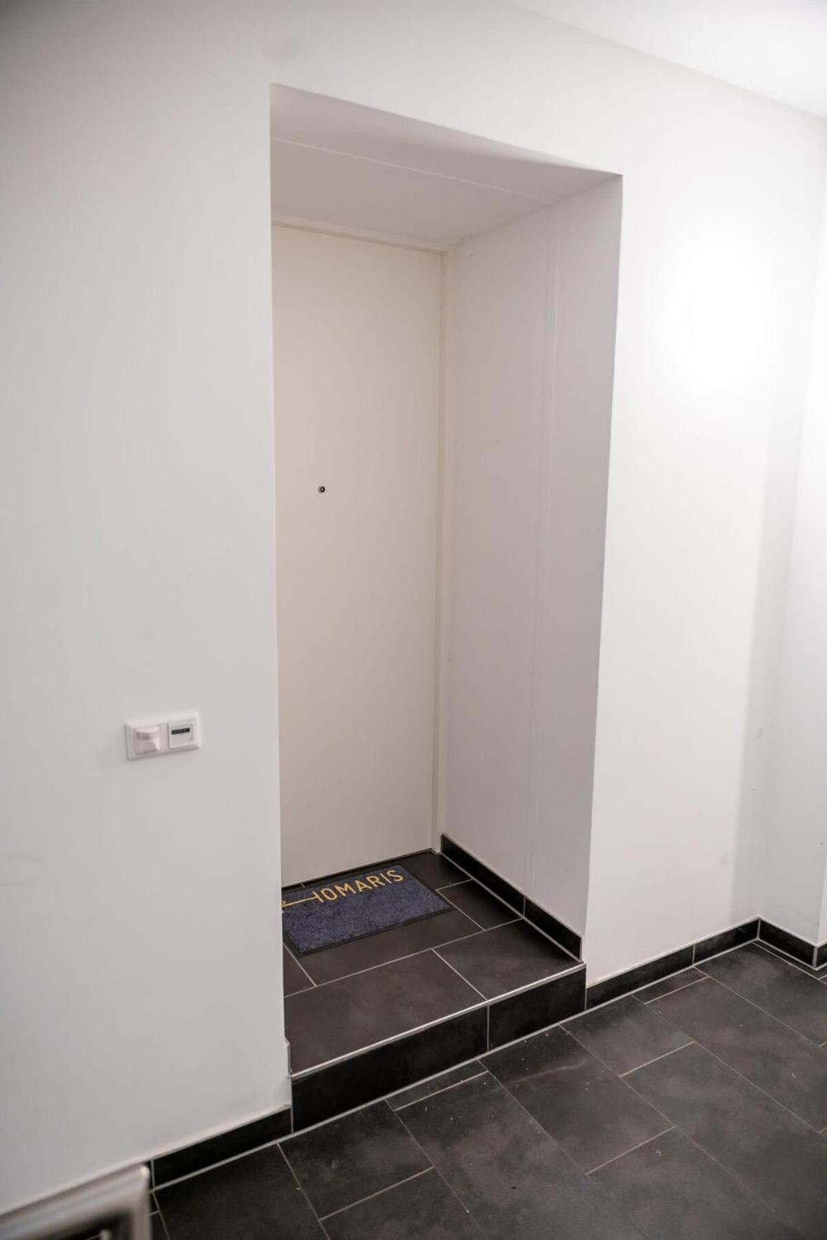 Spacious 3-Bedroom Apartment Near Eilbekpark Hamburgo Exterior foto